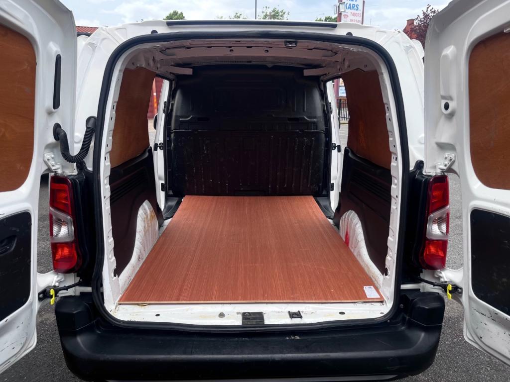 Used Vauxhall Combo 2021 for sale - 76985481: Photo 7