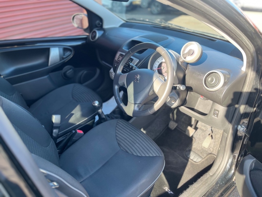 Used Peugeot 107 2014 for sale - 76355941: Photo 13