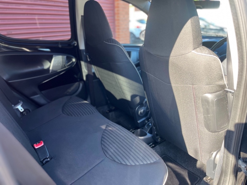 Used Peugeot 107 2014 for sale - 76355941: Photo 26