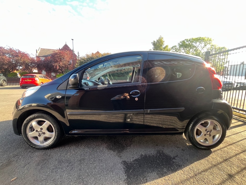 Used Peugeot 107 2014 for sale - 76355941: Photo 6