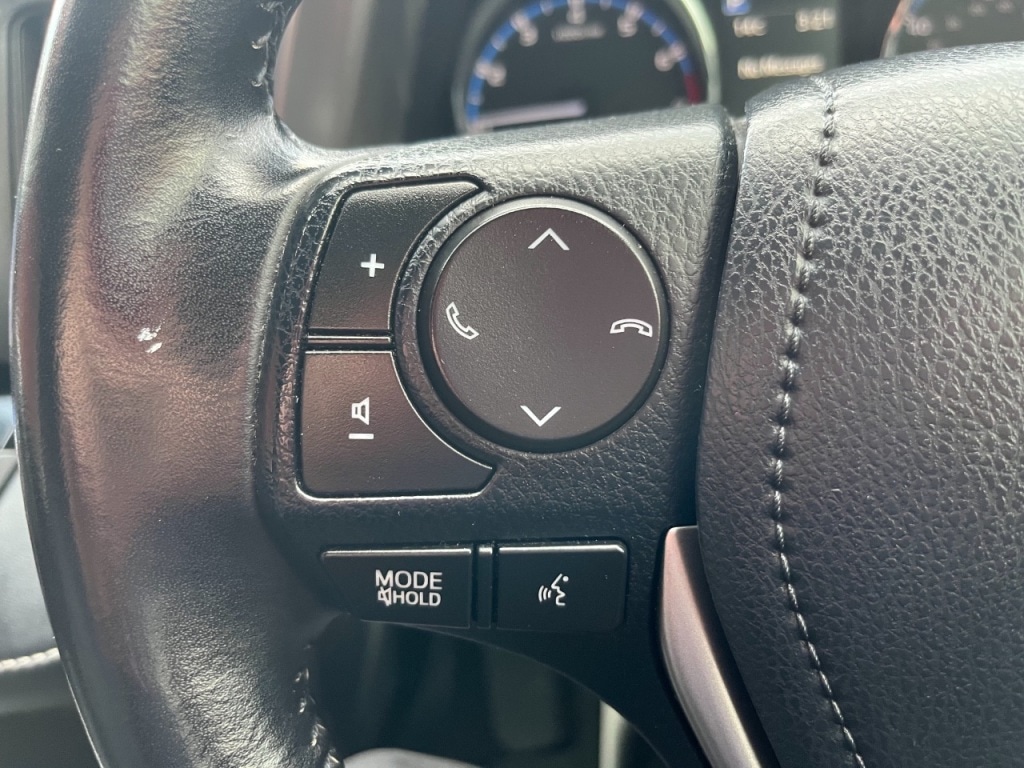 Used Toyota RAV4 2016 for sale - 76469385: Photo 17