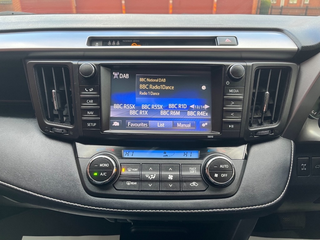 Used Toyota RAV4 2016 for sale - 76469385: Photo 20