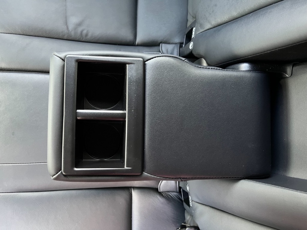 Used Toyota RAV4 2016 for sale - 76469385: Photo 28