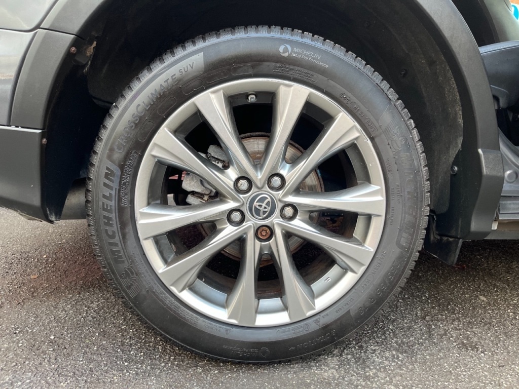 Used Toyota RAV4 2016 for sale - 76469385: Photo 32