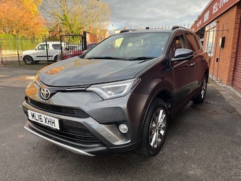 Used Toyota RAV4 2016 for sale - 76469385: Photo