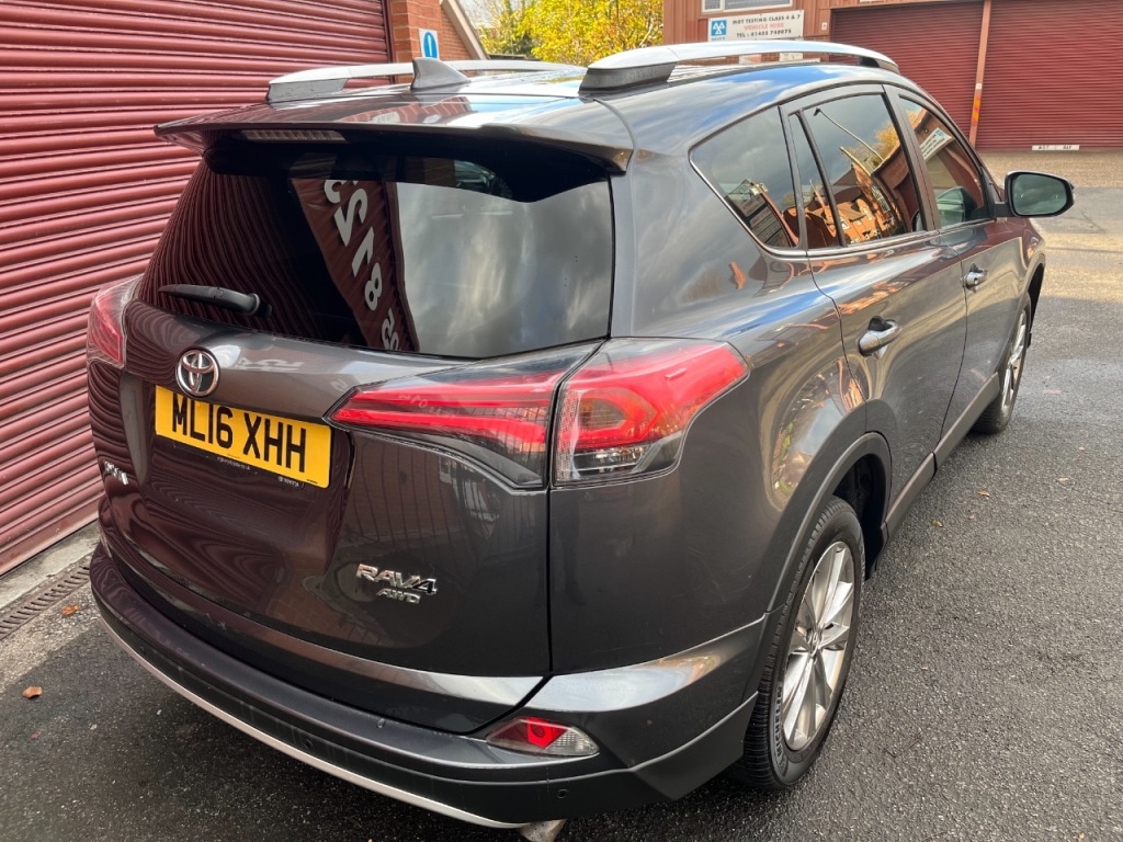 Used Toyota RAV4 2016 for sale - 76469385: Photo 7