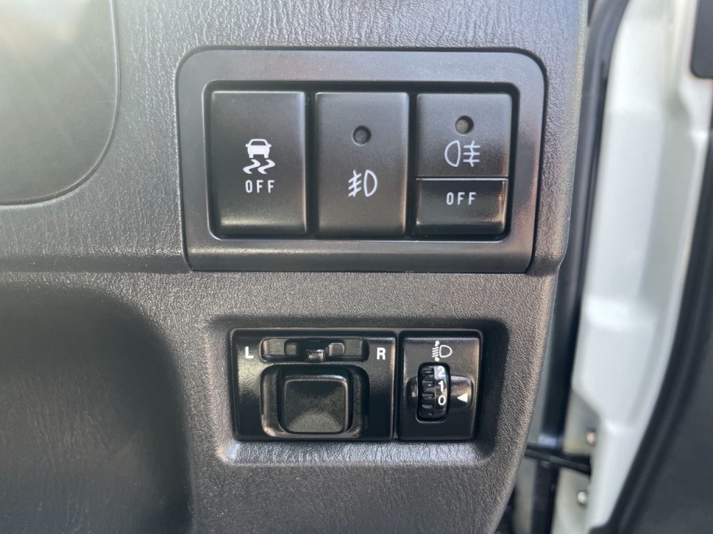 Used Suzuki Jimny 2017 for sale - 76904822: Photo 20