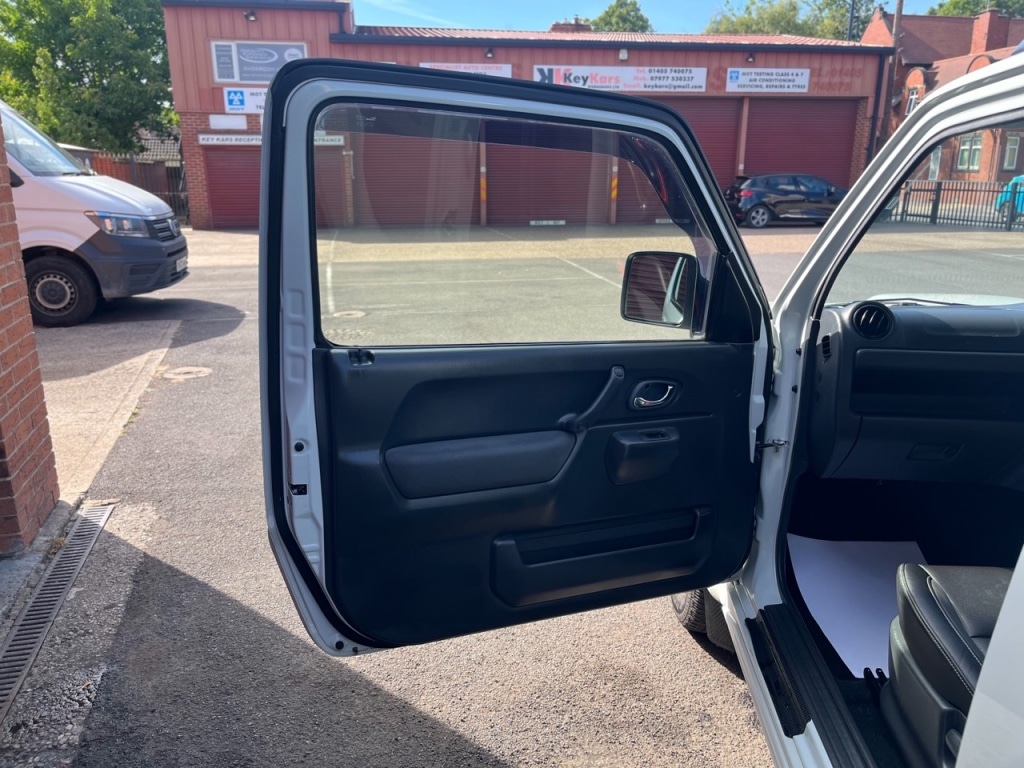 Used Suzuki Jimny 2017 for sale - 76904822: Photo 22