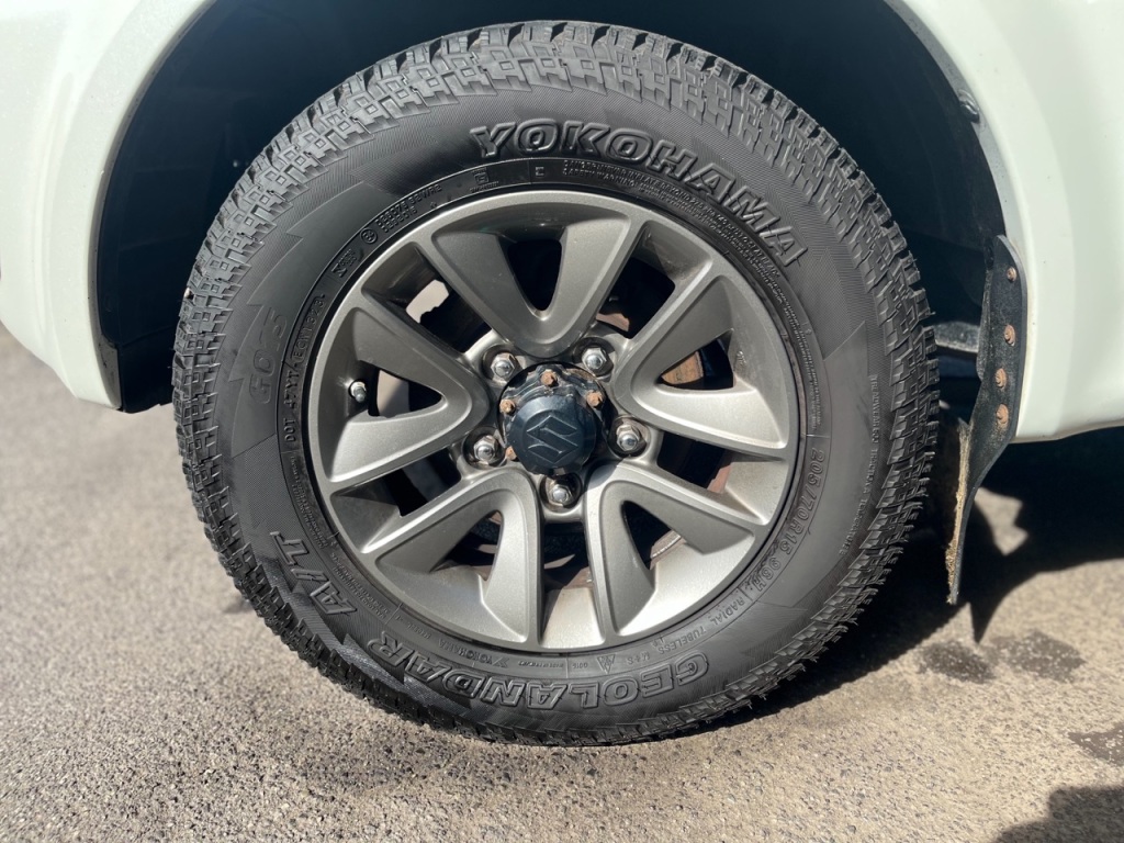 Used Suzuki Jimny 2017 for sale - 76904822: Photo 27