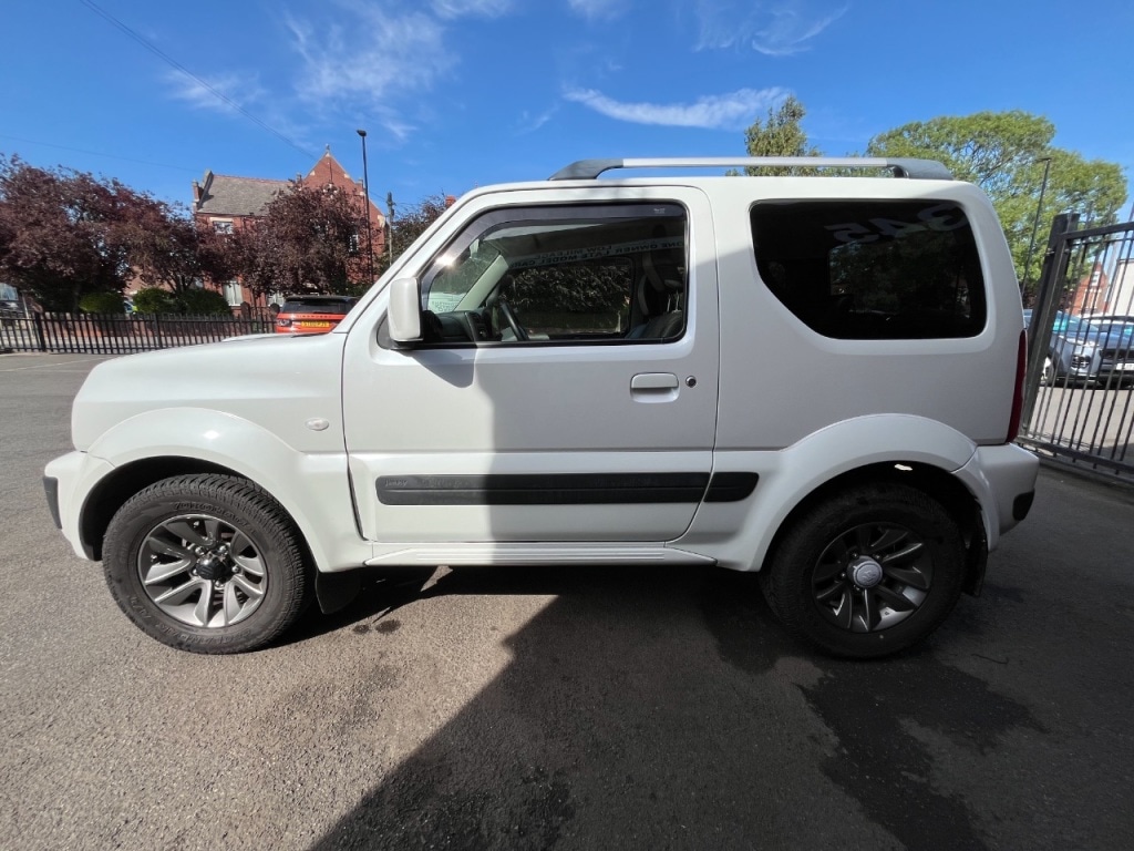 Used Suzuki Jimny 2017 for sale - 76904822: Photo 5