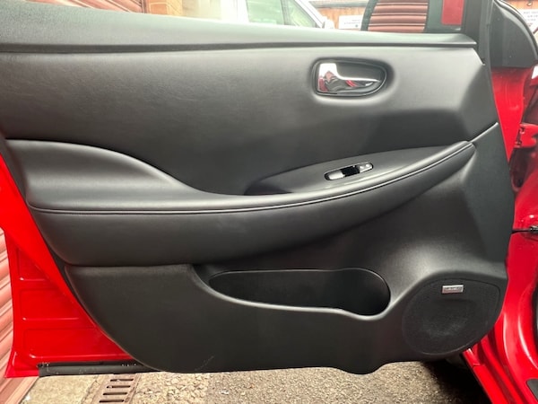 Used Nissan Leaf 2017 for sale - 74378558: Photo 16