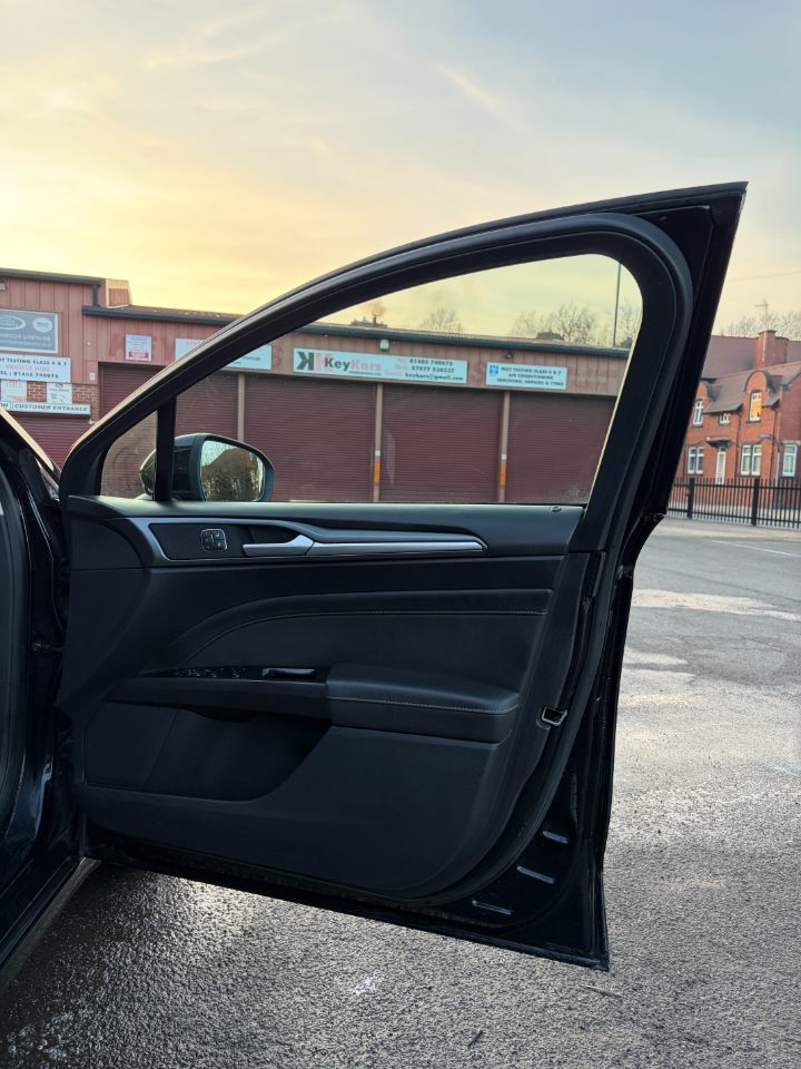 Used Ford Mondeo 2016 for sale - 77967793: Photo 26