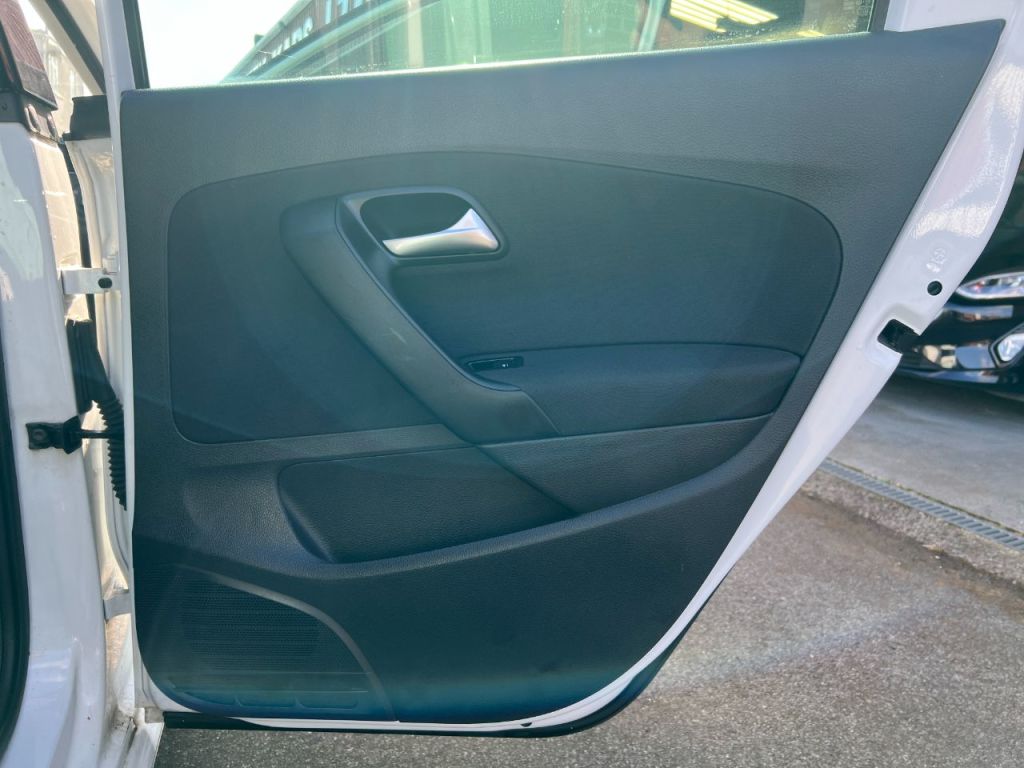 Used Volkswagen Polo 2016 for sale - 78106056: Photo 15