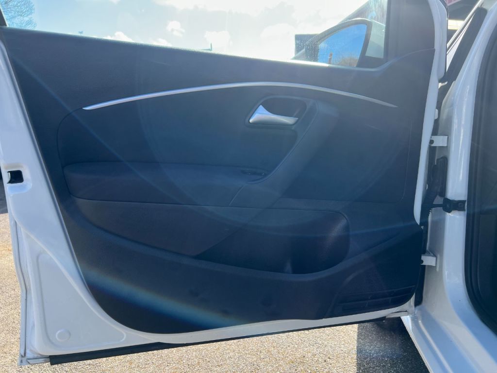 Used Volkswagen Polo 2016 for sale - 78106056: Photo 18