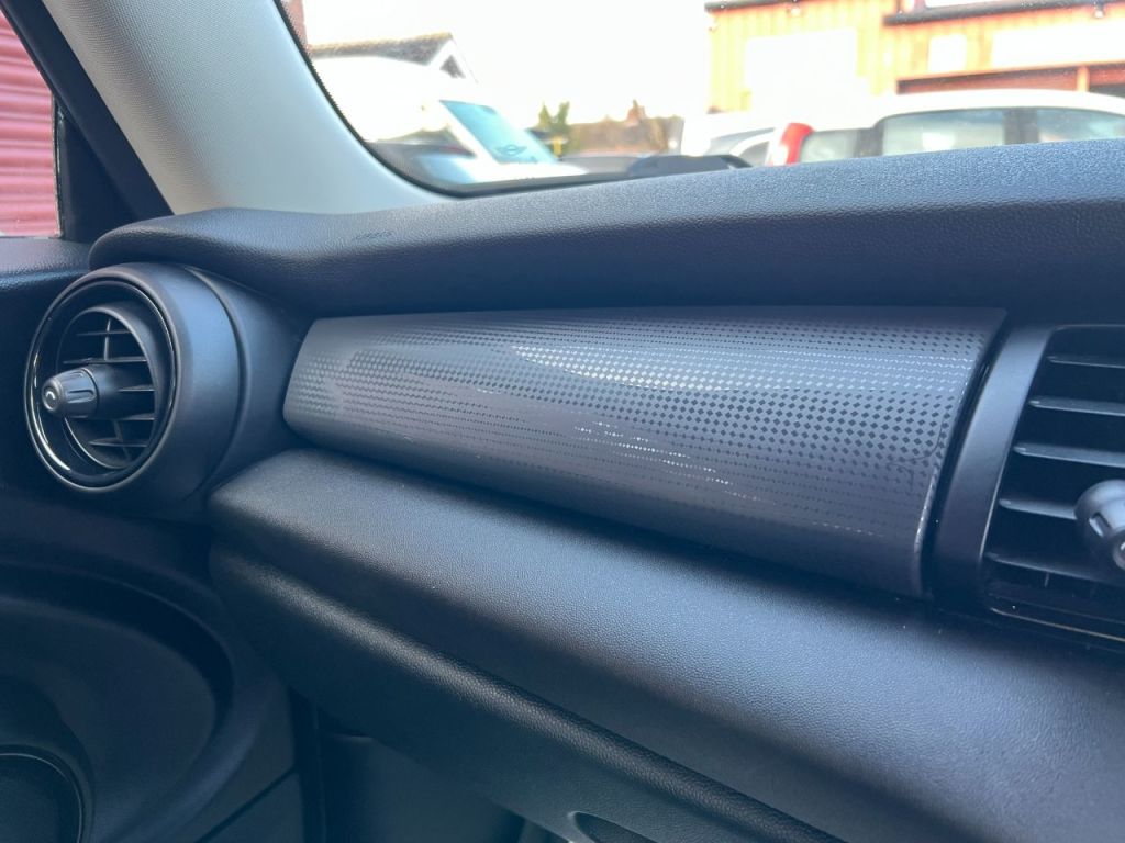 Used MINI Hatch 2017 for sale - 77301538: Photo 16