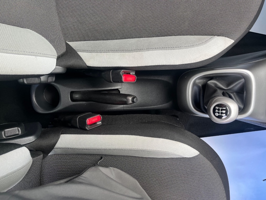 Used Toyota AYGO 2015 for sale - 76375802: Photo 22