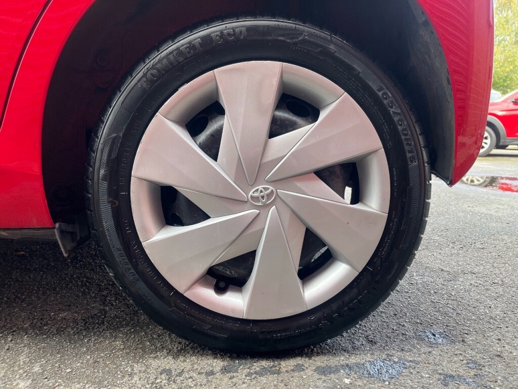 Used Toyota AYGO 2015 for sale - 76375802: Photo 34