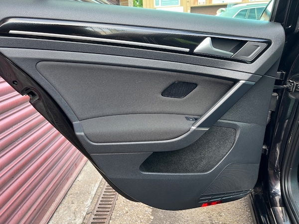Used Volkswagen Golf 2013 for sale - 76222963: Photo 12