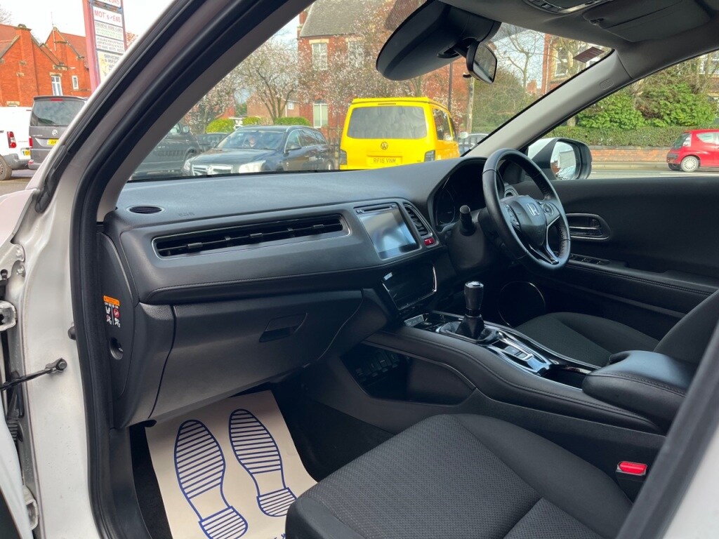 Used Honda HR-V 2016 for sale - 77703357: Photo 12