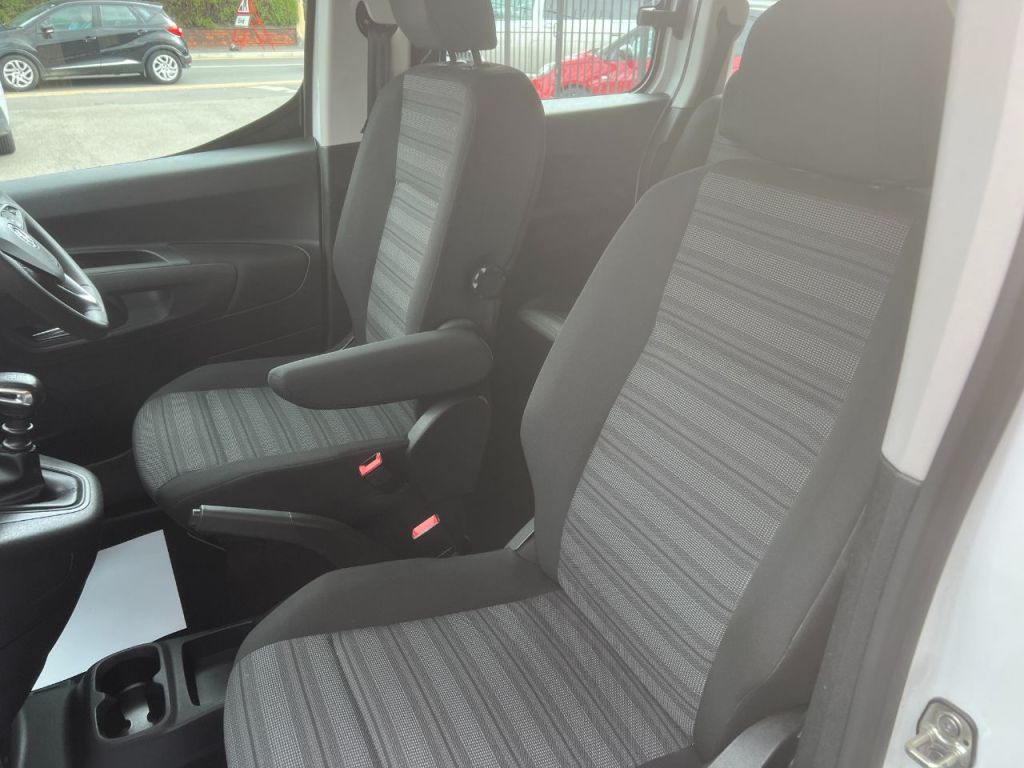 Used Vauxhall Combo Life 2020 for sale - 76147269: Photo 10