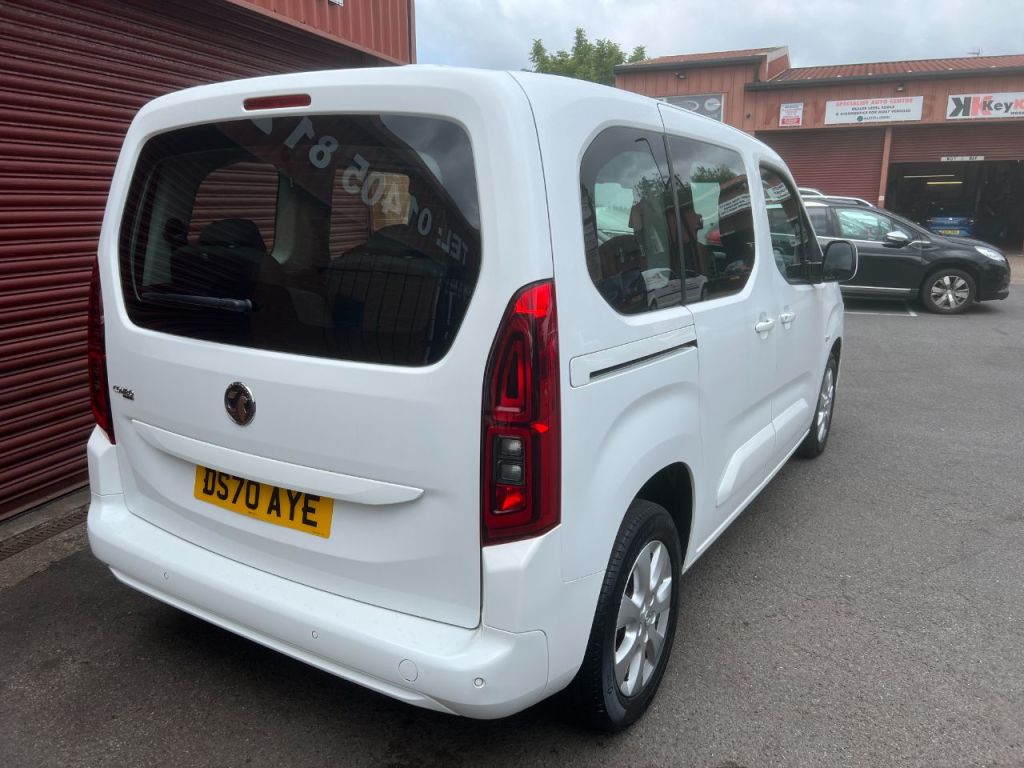 Used Vauxhall Combo Life 2020 for sale - 76147269: Photo 2