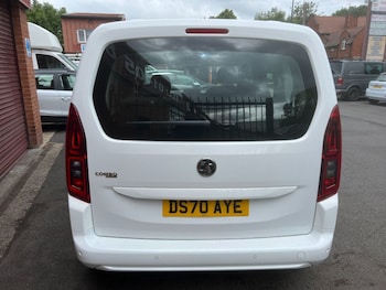 Used Vauxhall Combo Life 2020 for sale - 76147269: Photo 3