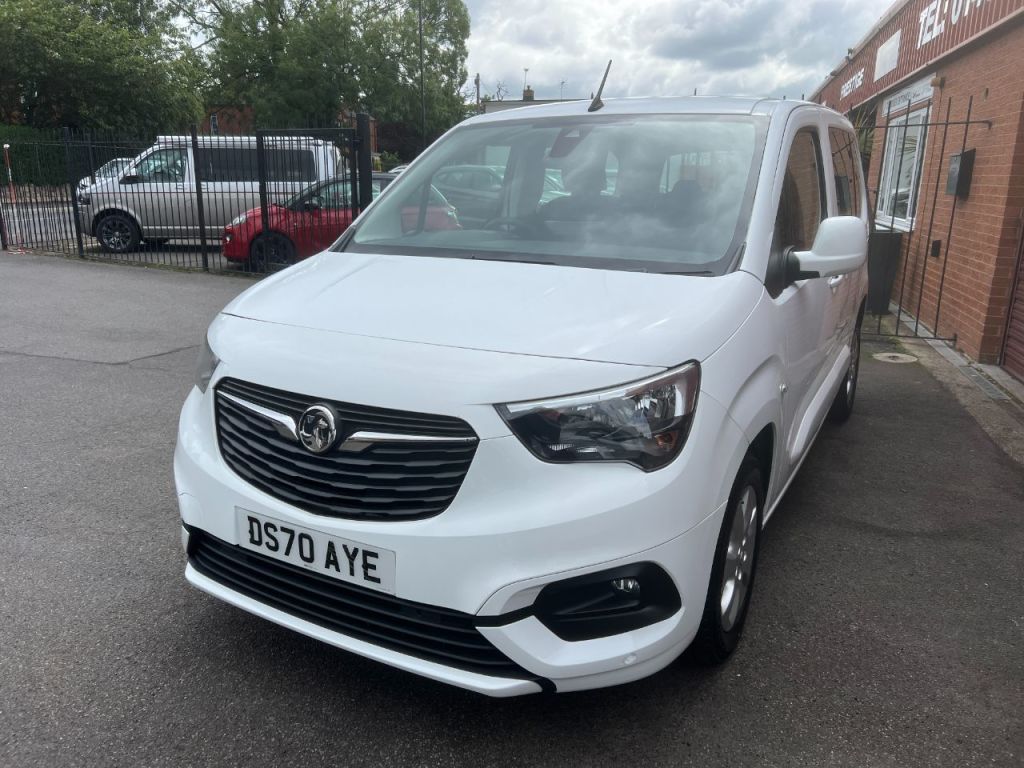 Used Vauxhall Combo Life 2020 for sale - 76147269: Photo 6