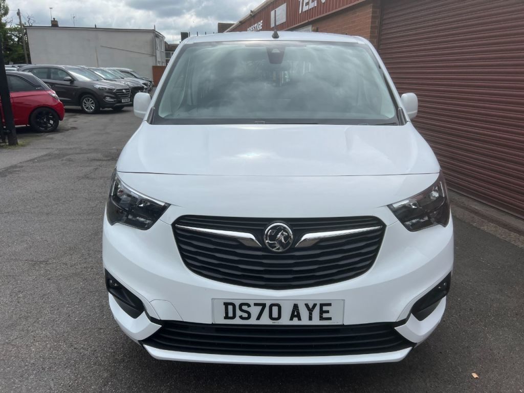 Used Vauxhall Combo Life 2020 for sale - 76147269: Photo 7