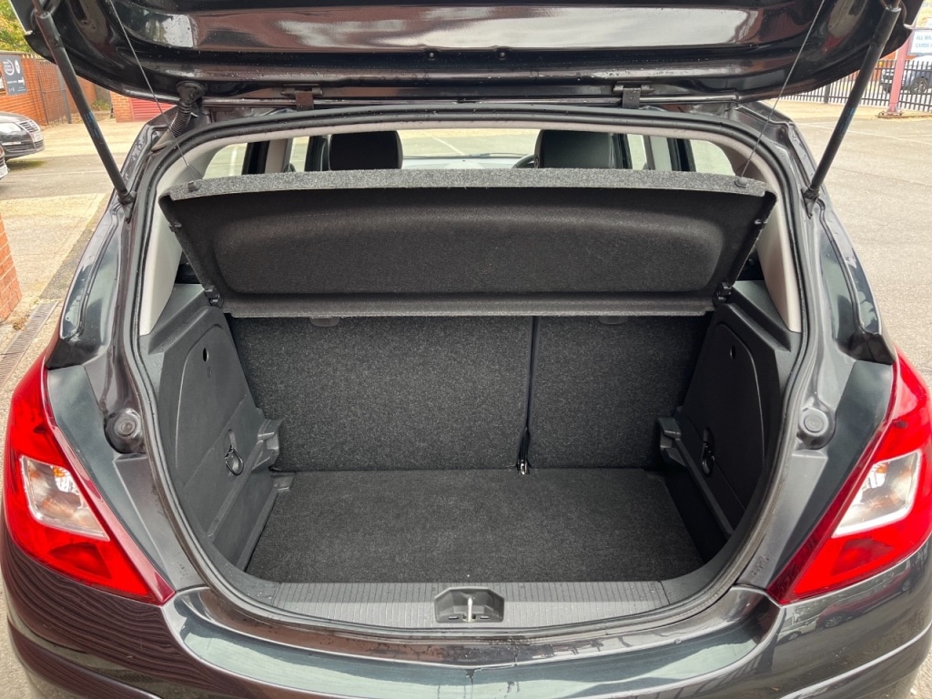 Used Vauxhall Corsa 2014 for sale - 76312248: Photo 8