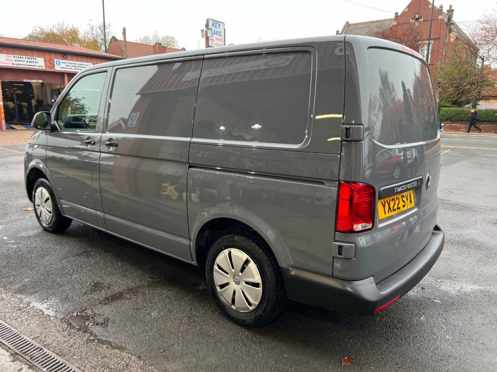 Used Volkswagen Transporter 2022 for sale - 76436454: Photo 8