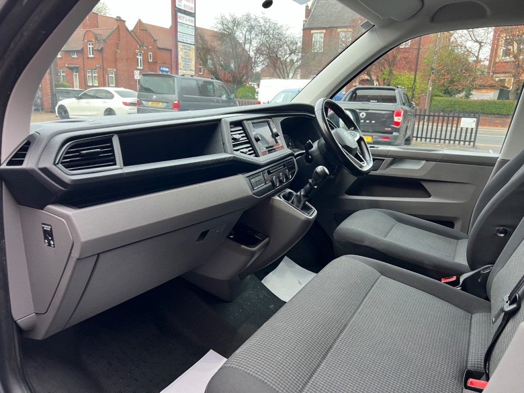 Used Volkswagen Transporter 2022 for sale - 76436454: Photo 9