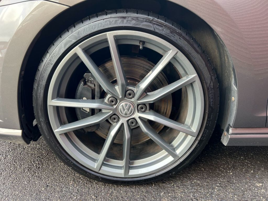 Used Volkswagen Golf 2017 for sale - 77493899: Photo 12