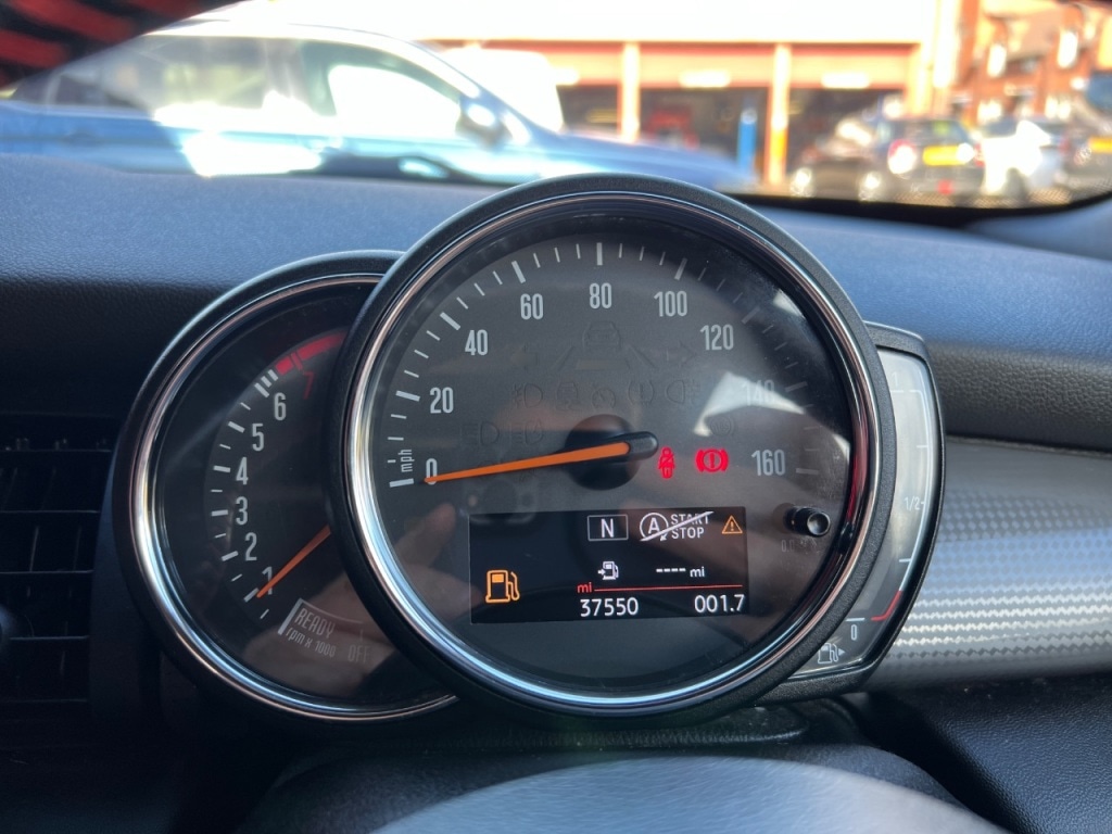 Used MINI Convertible 2020 for sale - 78015850: Photo 17