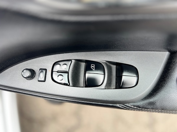 Used Nissan Pulsar 2017 for sale - 74794741: Photo 5