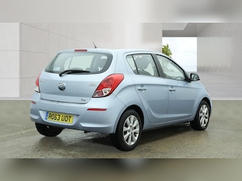 Used Hyundai i20 2013 for sale - 78409361: Photo