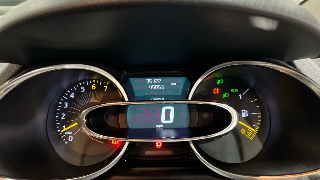 Used Renault Clio 2013 for sale - 78223365: Photo 12