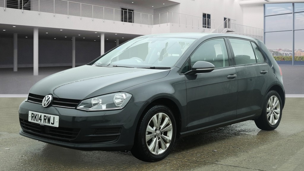 Used Volkswagen Golf 2014 for sale - 77324555: Photo 2