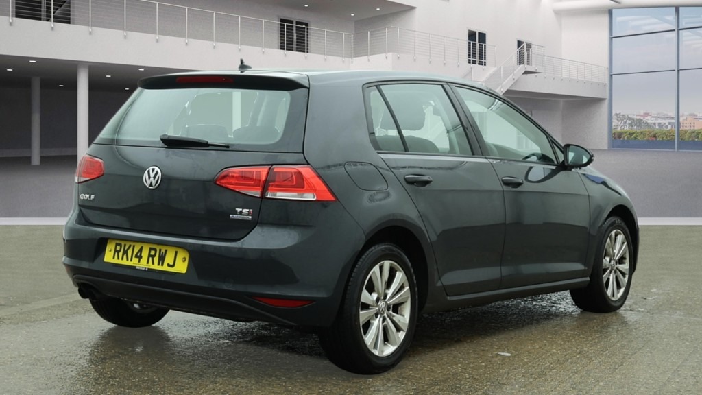 Used Volkswagen Golf 2014 for sale - 77324555: Photo 4