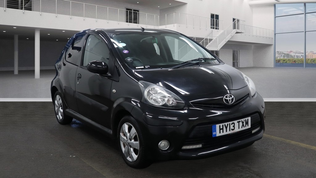 Used Toyota AYGO 2013 for sale - 77674947: Photo 1