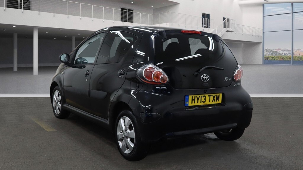 Used Toyota AYGO 2013 for sale - 77674947: Photo 3