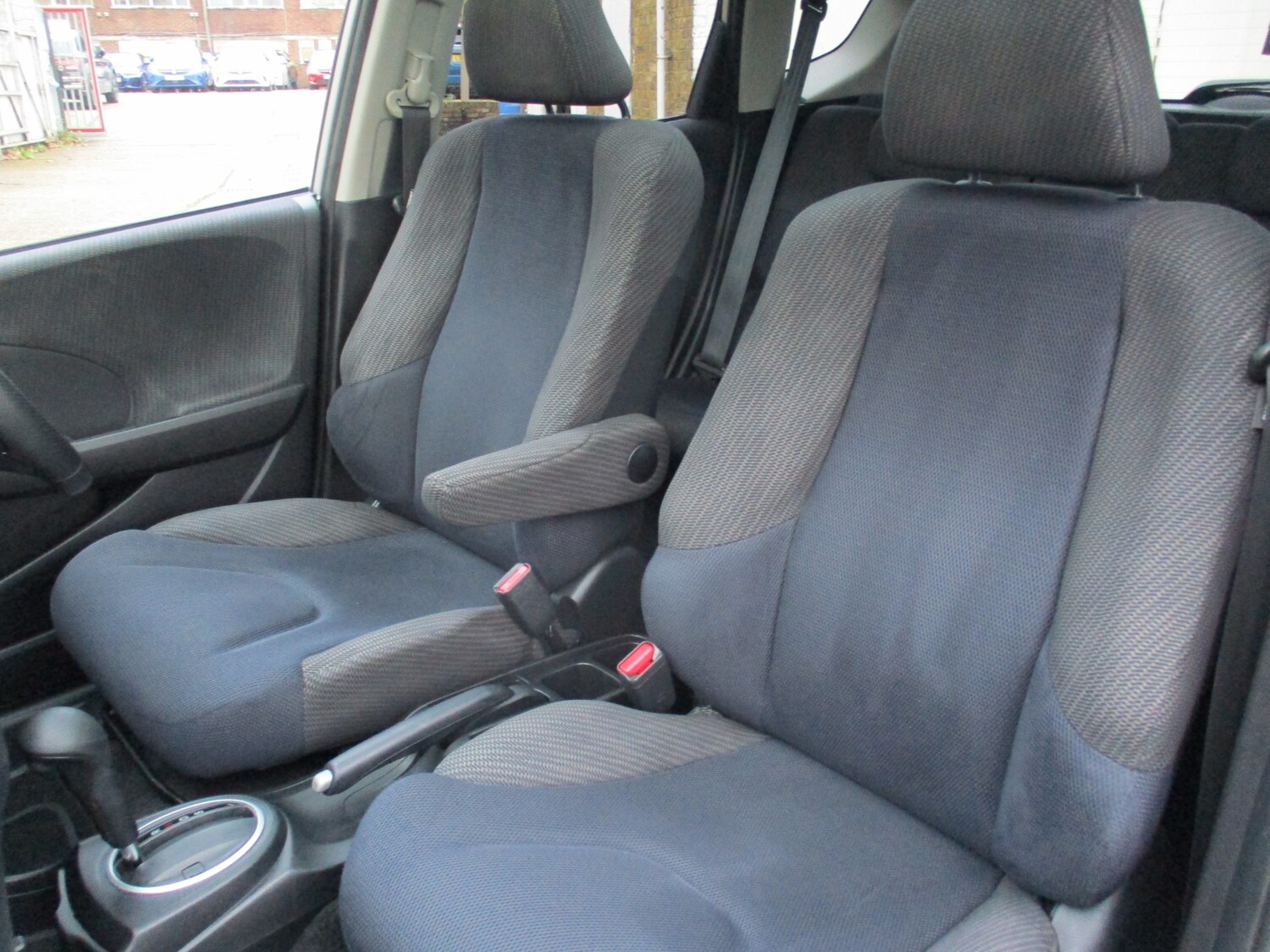 Used Honda Jazz 2013 for sale - 76829599: Photo 11