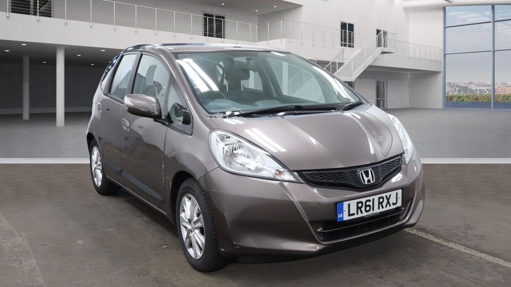 Used Honda Jazz 2011 for sale - 76553365: Photo 1
