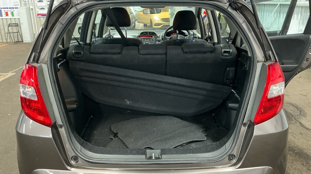 Used Honda Jazz 2011 for sale - 76553365: Photo 7