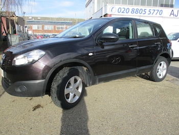 Used Nissan Qashqai 2010 for sale - 77311316: Photo