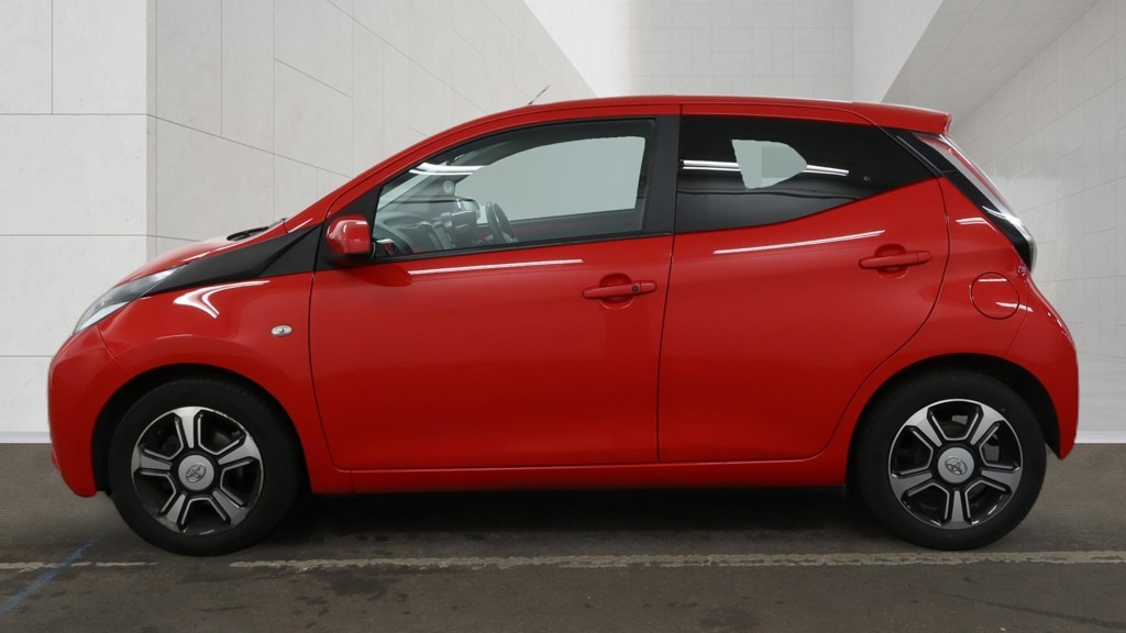 Used Toyota AYGO 2017 for sale - 78107291: Photo 6
