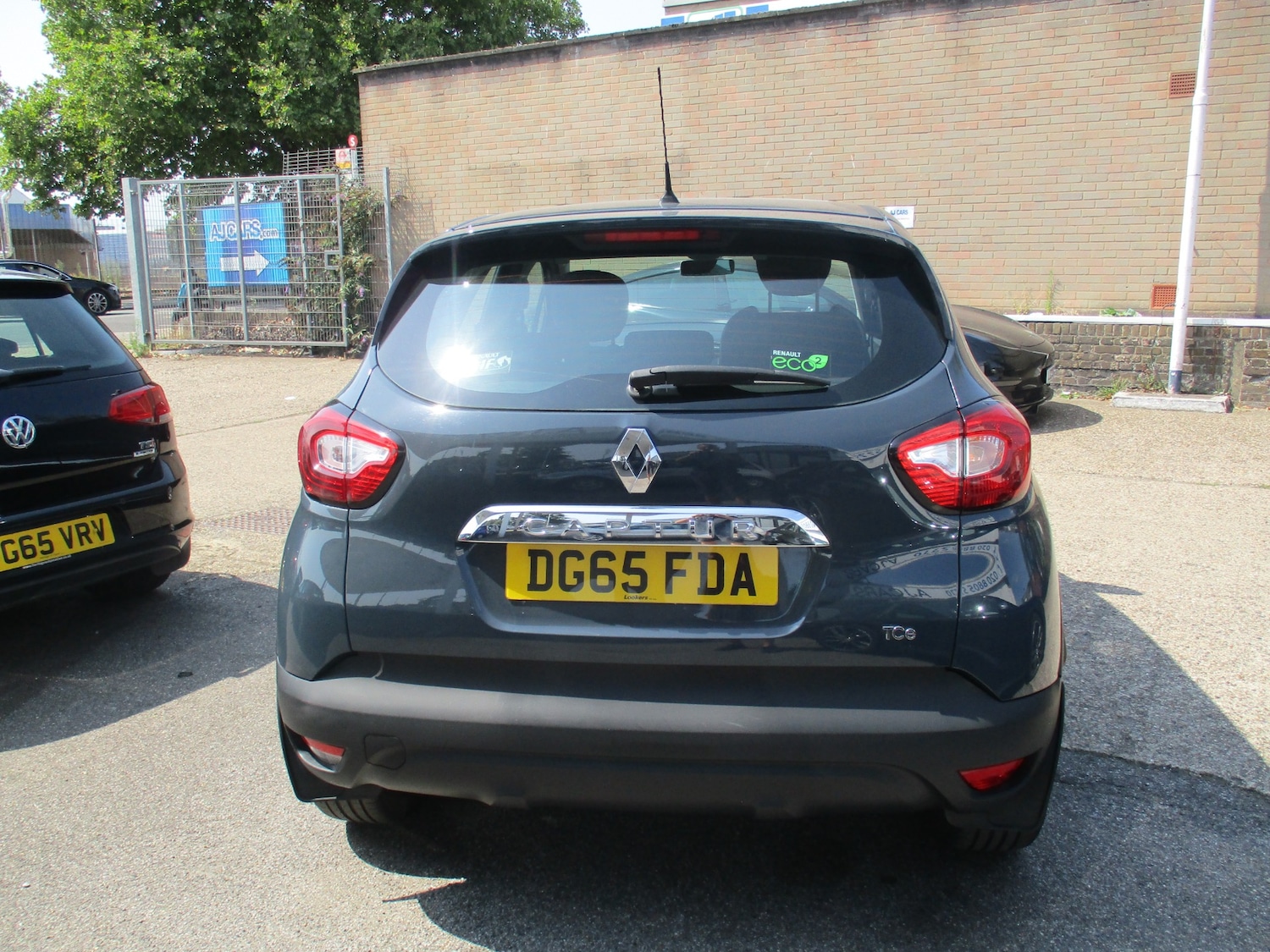 Used Renault Captur 2015 for sale - 75390482: Photo 4
