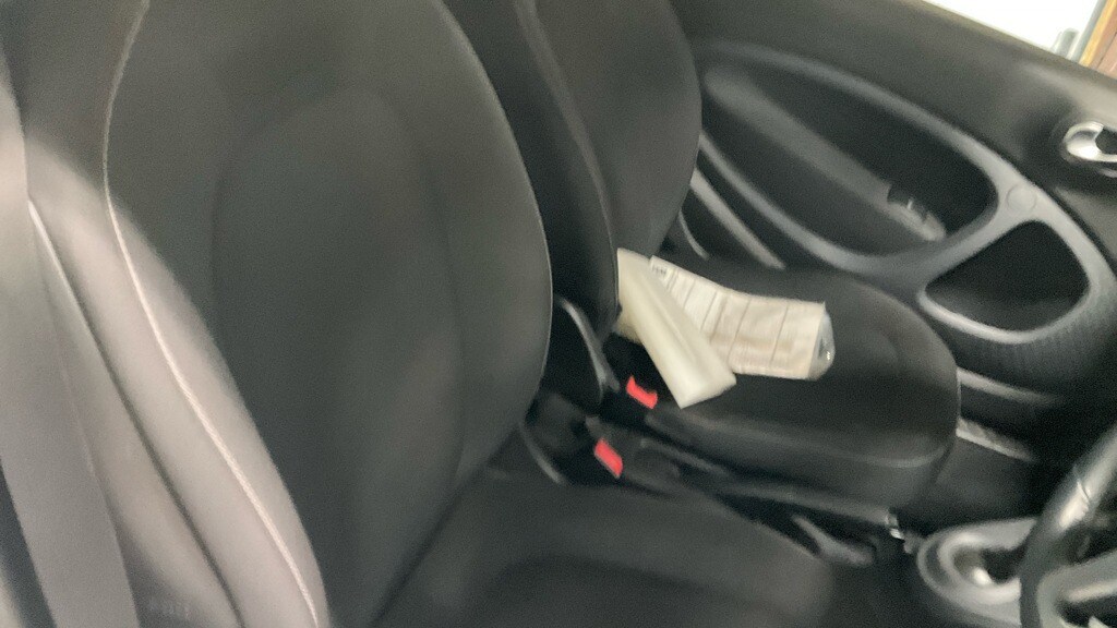 Used smart fortwo 2017 for sale - 77194999: Photo 8