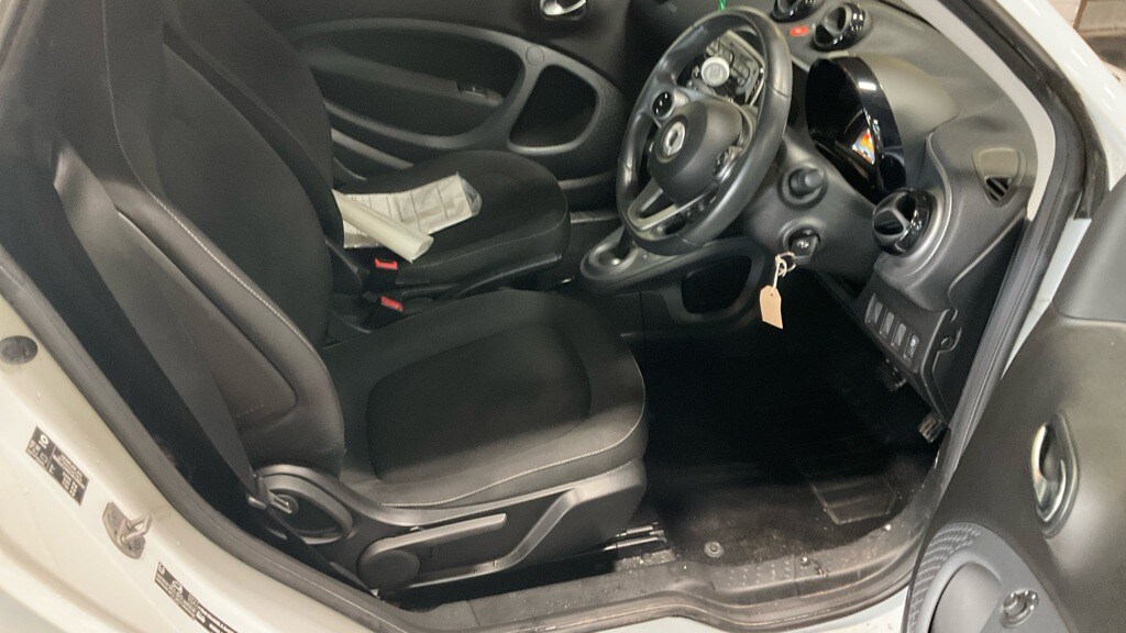 Used smart fortwo 2017 for sale - 77194999: Photo 9