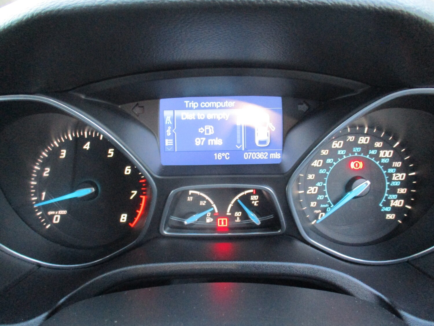 Used Ford Focus 2011 for sale - 76339815: Photo 22