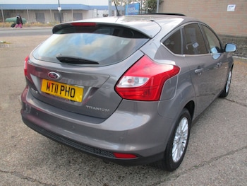 Used Ford Focus 2011 for sale - 76339815: Photo